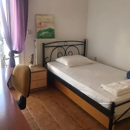 Naxos House Apartman